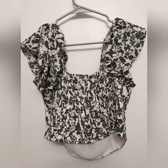 Dynamite Short sleeve ruffle sweetheart top - Picture 6 of 7